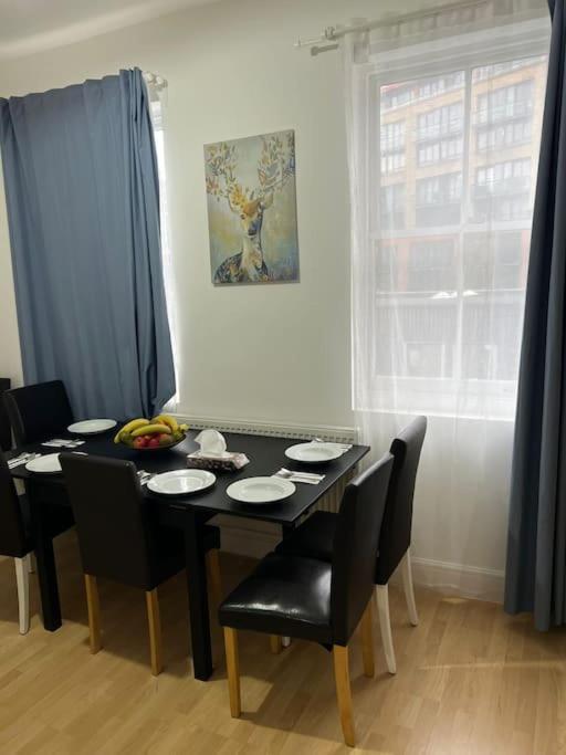 001- Lovely 3-Bedroom Very Close To Oxford Street Londres Exterior foto