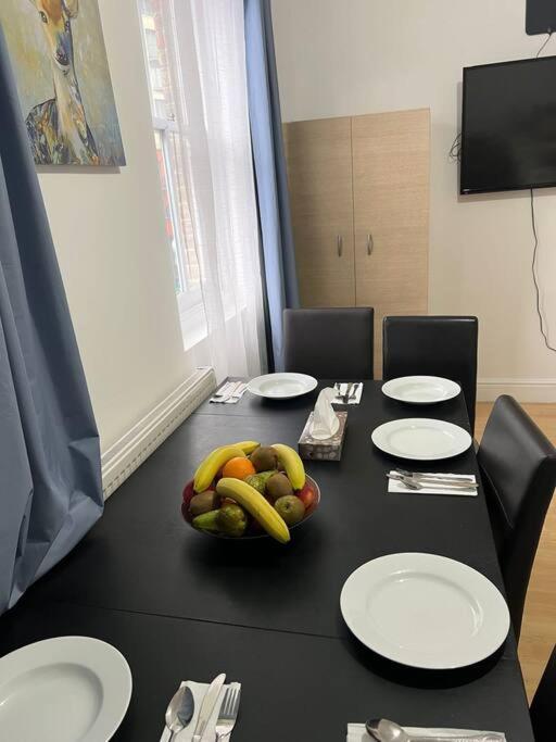 001- Lovely 3-Bedroom Very Close To Oxford Street Londres Exterior foto